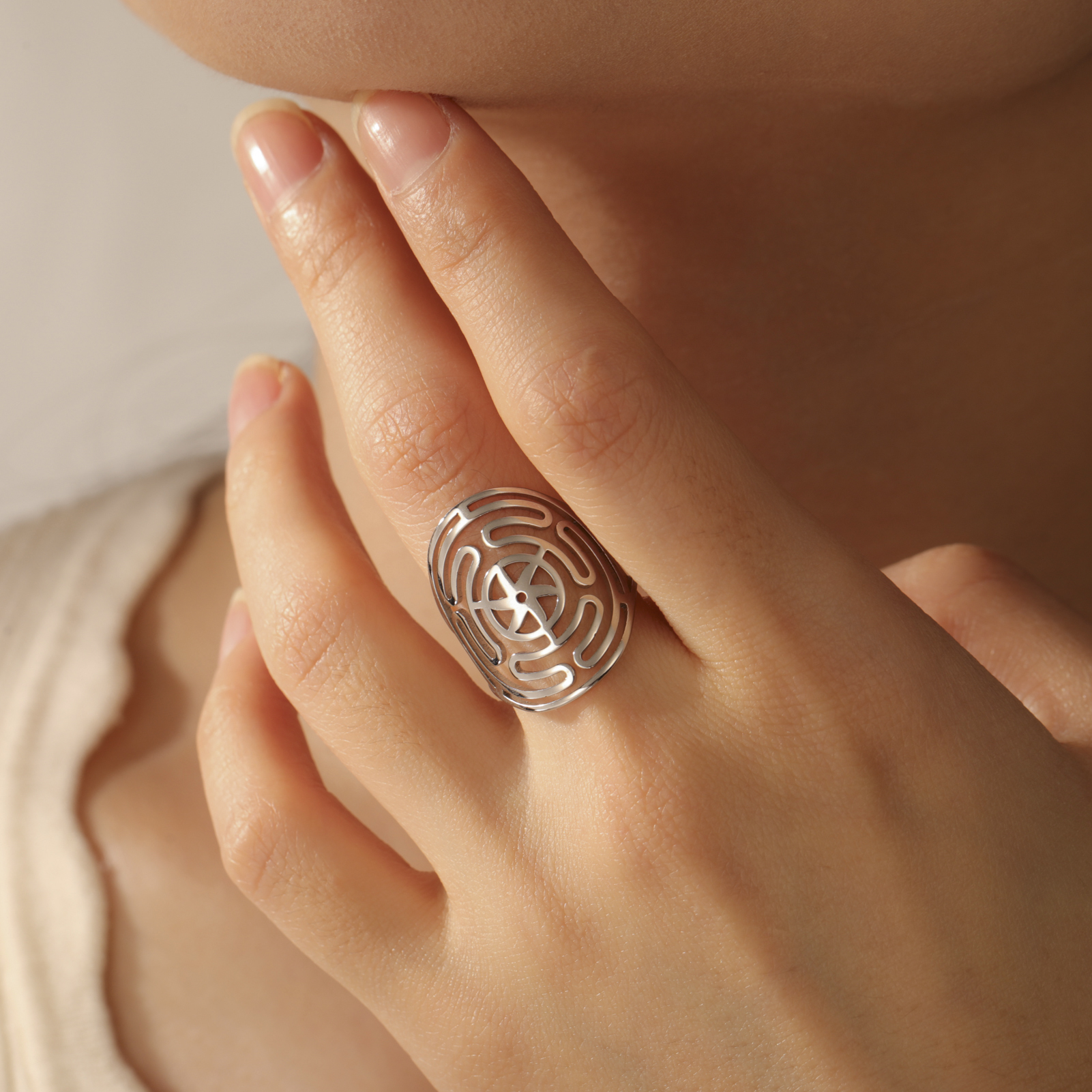 Skyrim Hollow out ring with wi - огляд і ціна Vape Ring